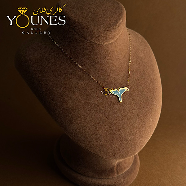 گردنبند میناکاری دم وال آبی مه آلود طلا